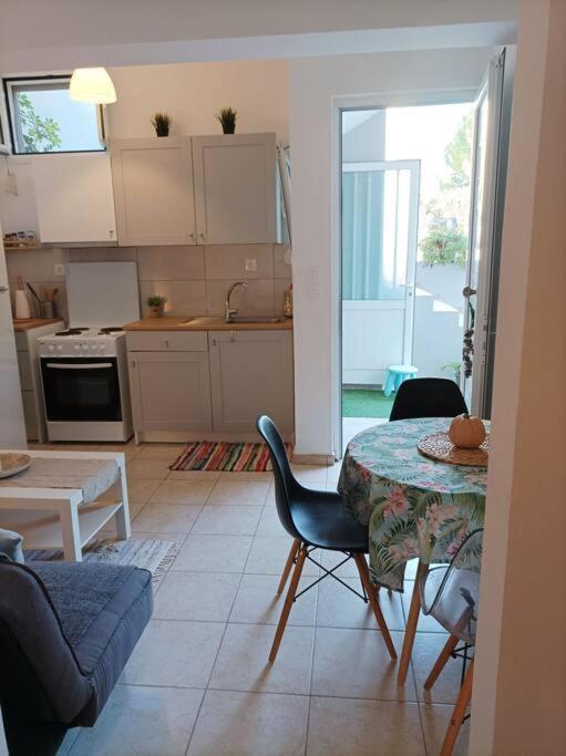 Appartement Comfy Cozy Iksia à Ixia  Extérieur photo